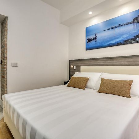 Gallery Suite Civitavecchia Quarto foto